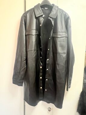 🎬🔥 Missguided + Black Faux LeatherTrench Coat or Dress, some wear on shoulder